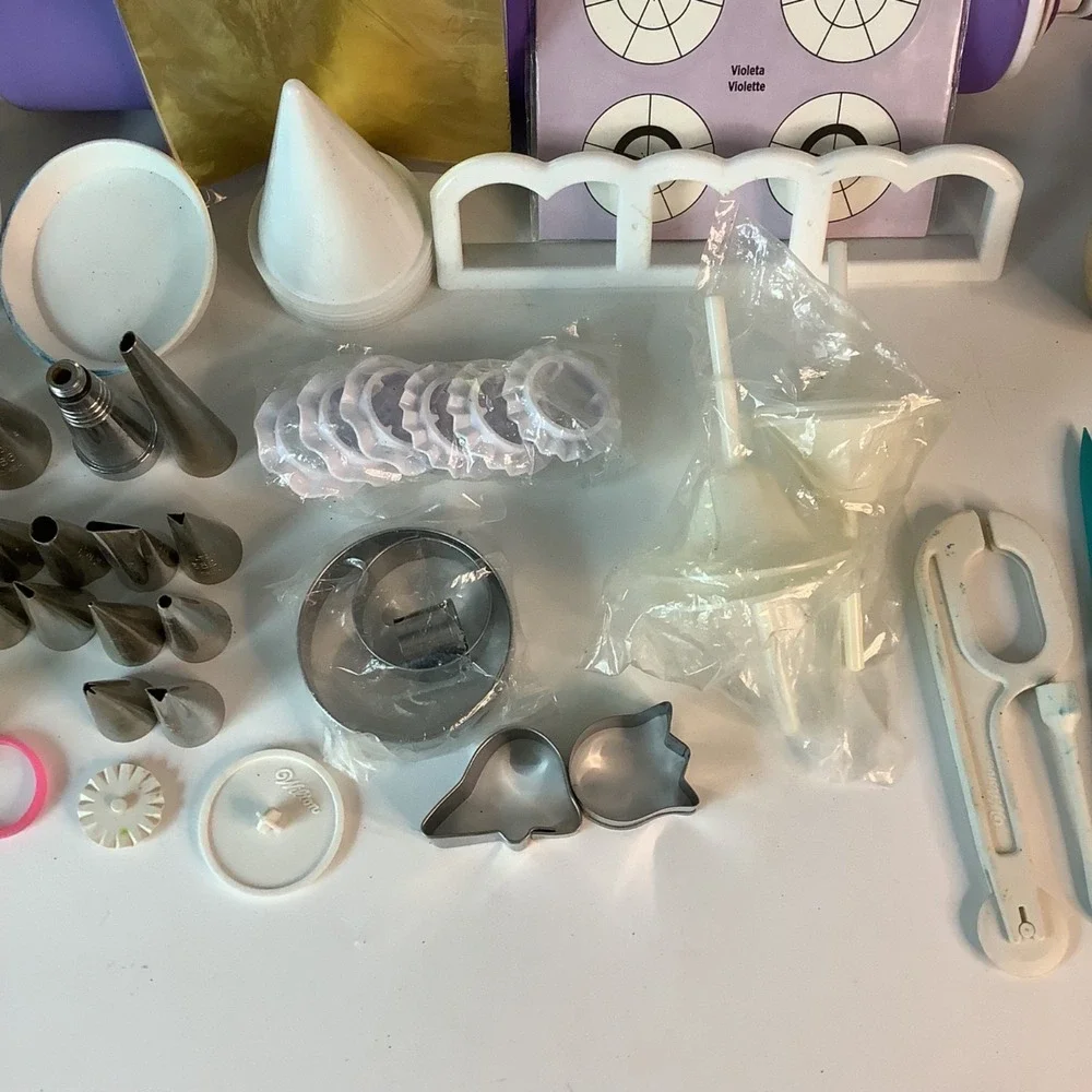 Wilton baking lot